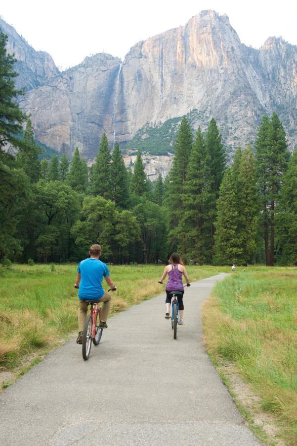 The Ahwahnee Hotel Yosemite Village Exterior photo