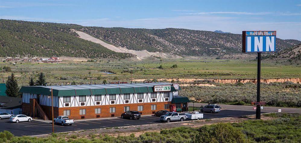 Bryce Gateway Inn Cabins Panguitch Exterior photo