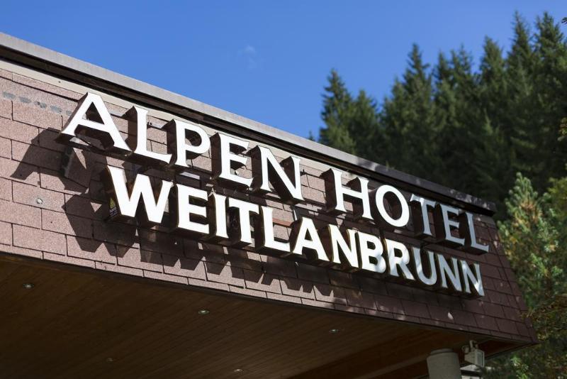 Alpenhotel Weitlanbrunn Sillian Exterior photo