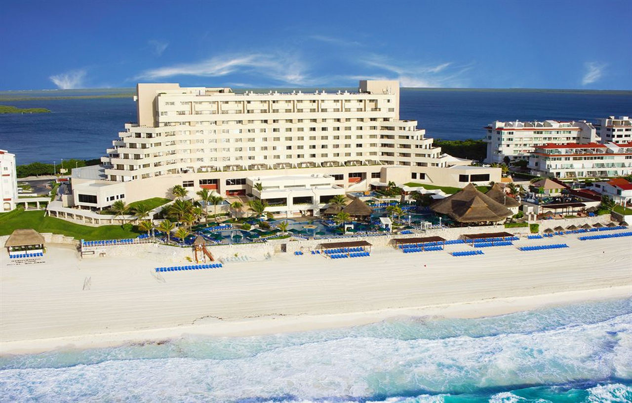 Royal Solaris Cancun Exterior photo