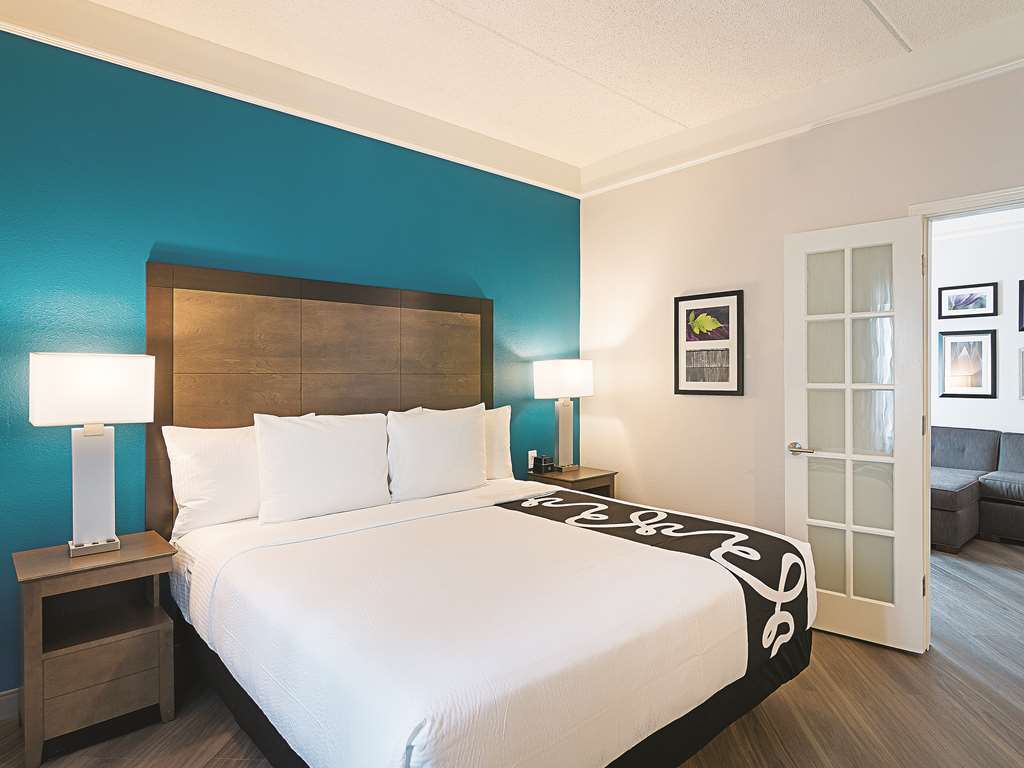 La Quinta By Wyndham Orlando Ucf Hotel Room photo