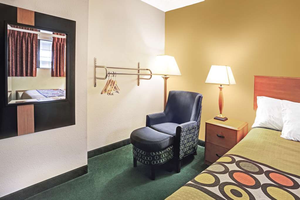 Westspring Inn - Westlake Cleveland Room photo