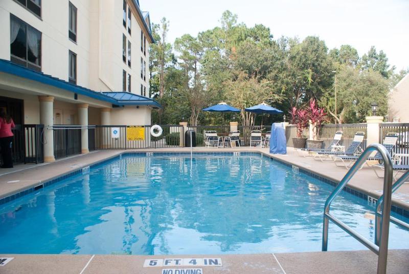 Holiday Inn Express Hotel & Suites Jacksonville-South, An Ihg Hotel Exterior photo