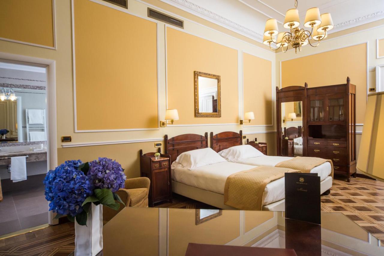 Hotel Bristol Palace Genoa Room photo