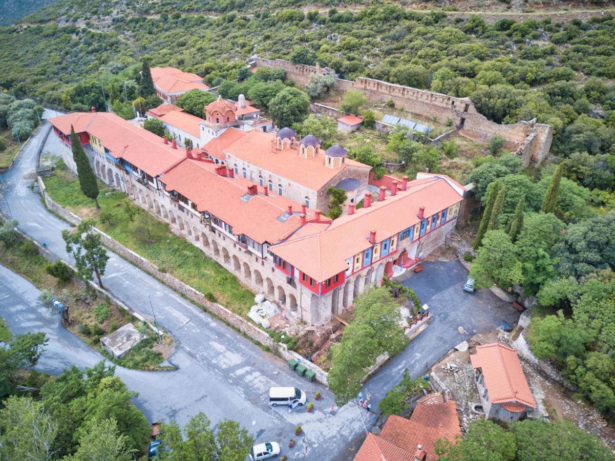 Viraggas Traditional Hotel Vrastama Exterior photo