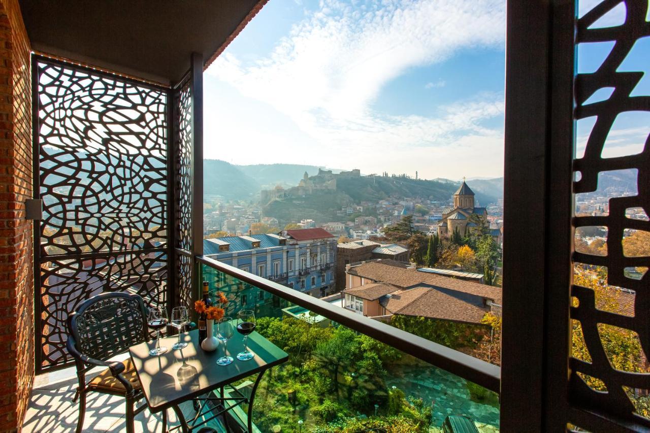 Kmm Hotel Tbilisi Exterior photo