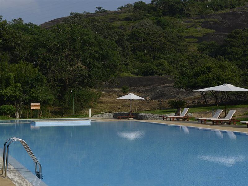 Occidental Paradise Dambulla Sigiriya Exterior photo