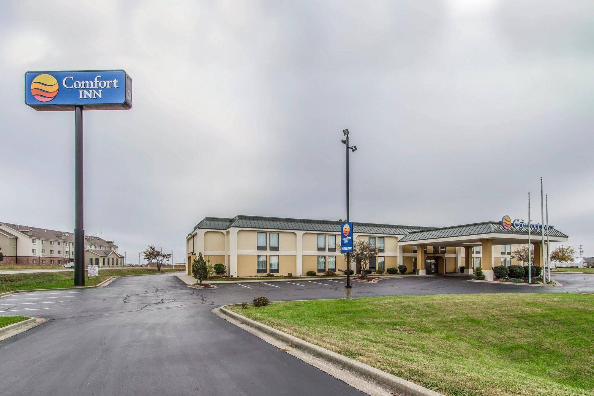 Quality Inn Perryville Exterior photo