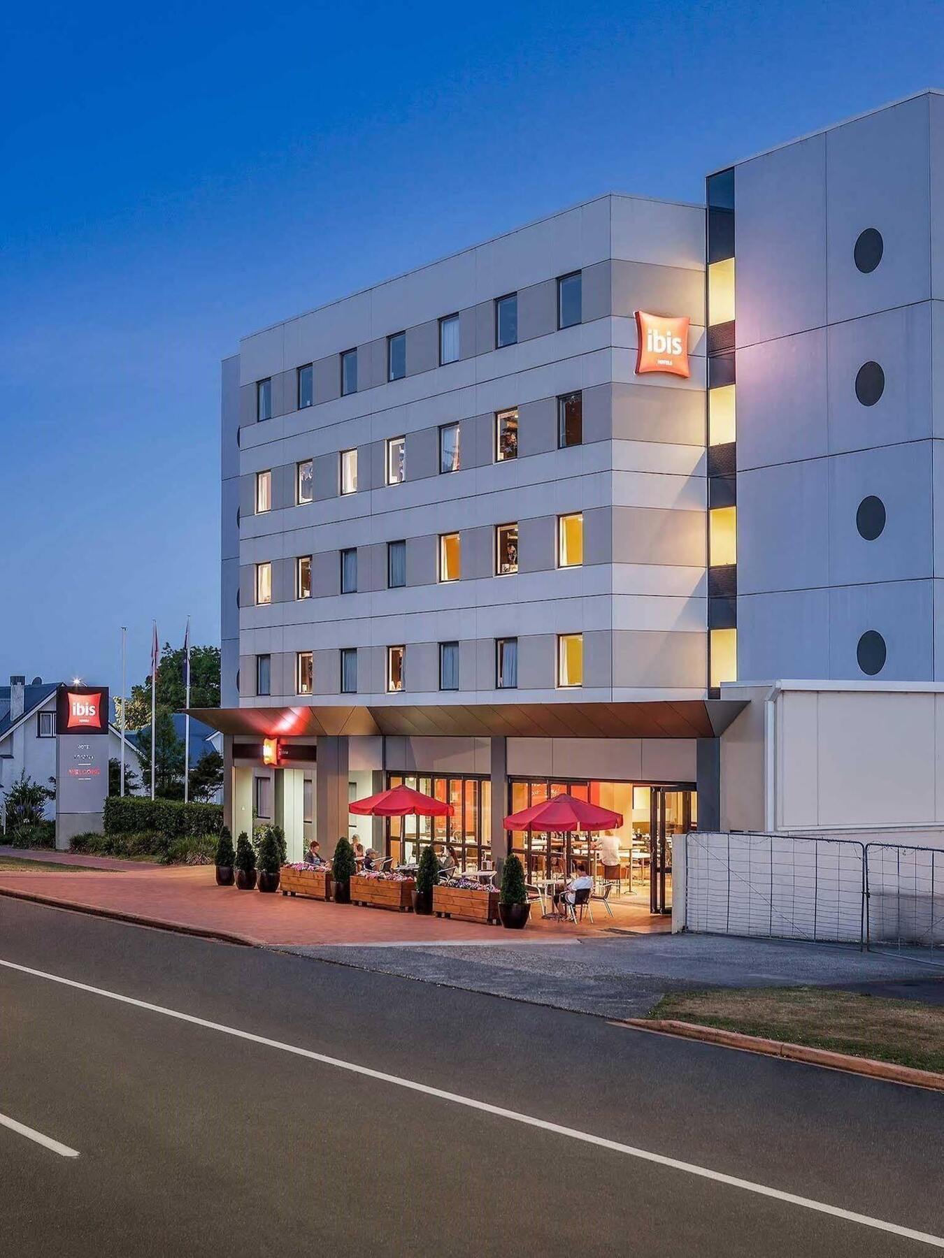 Ibis Rotorua Hotel Exterior photo