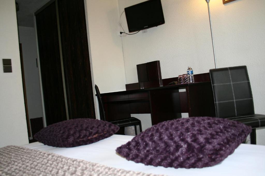 Citotel Altess Hotel Annecy Sud Chambery Room photo