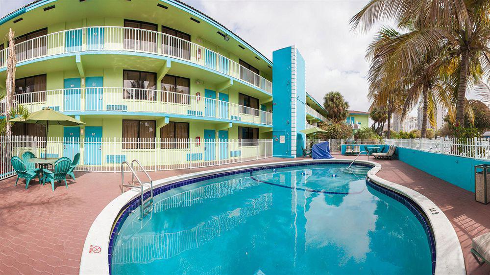 Travelodge By Wyndham Fort Lauderdale Beach Exterior photo