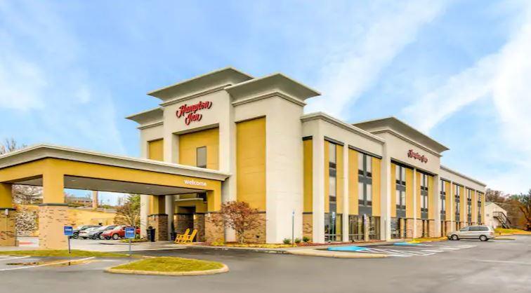 Hampton Inn Johnson City Exterior photo