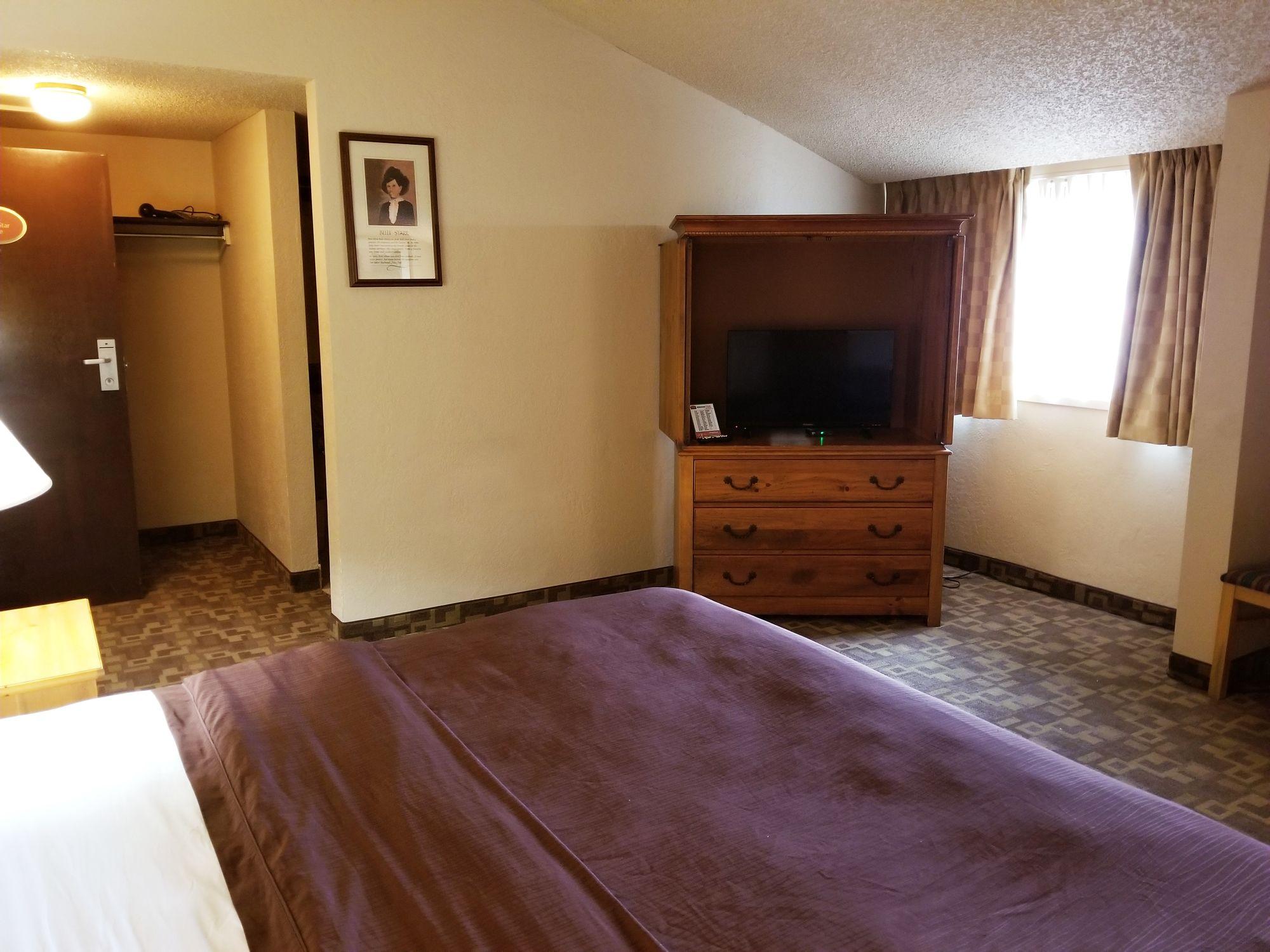 Fairbridge Inn, Suites & Outlaw Conference Center - Kalispell Exterior photo