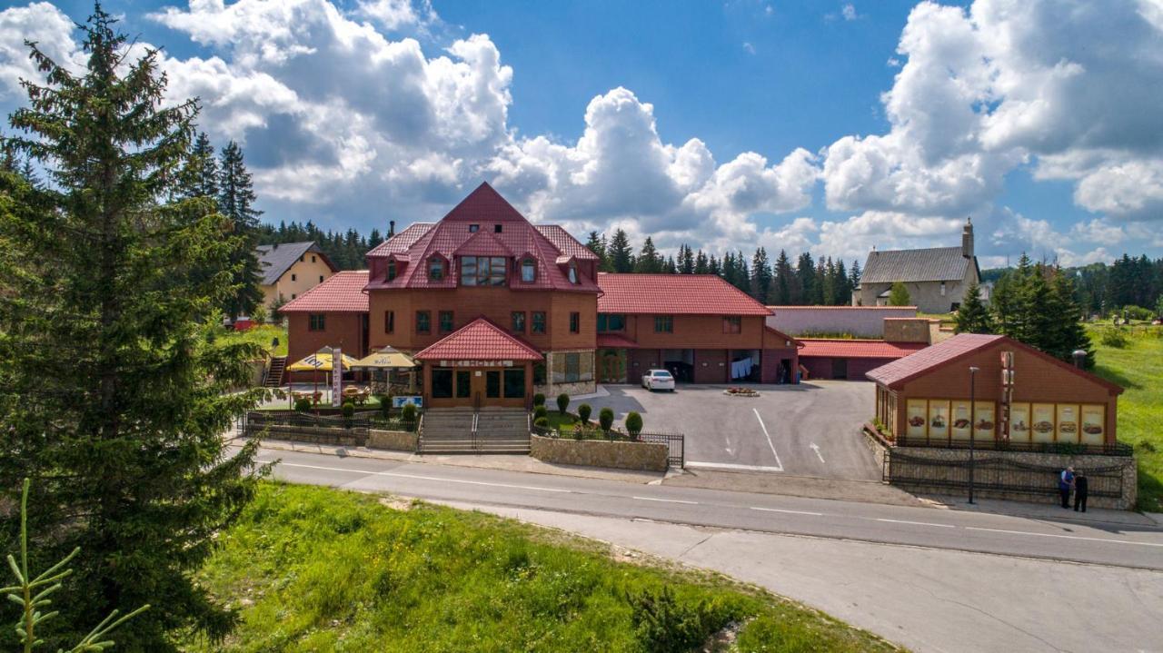 Ski Hotel Zabljak  Exterior photo