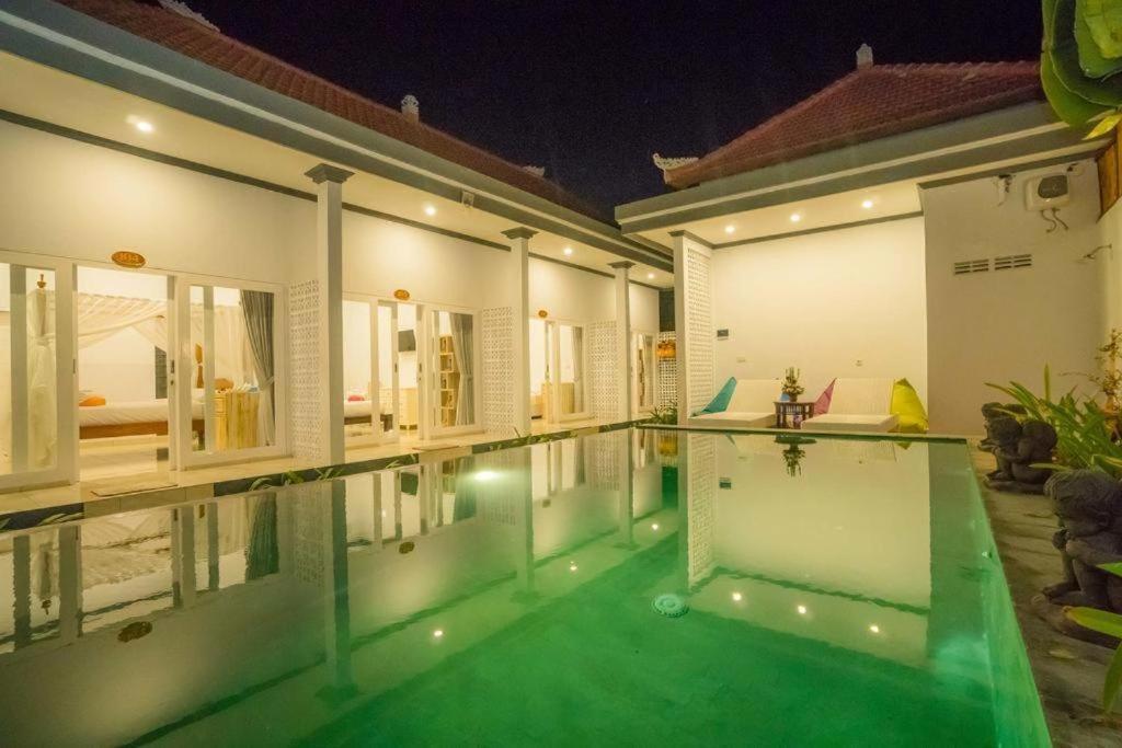 Bali Reski Hotel Seminyak  Exterior photo