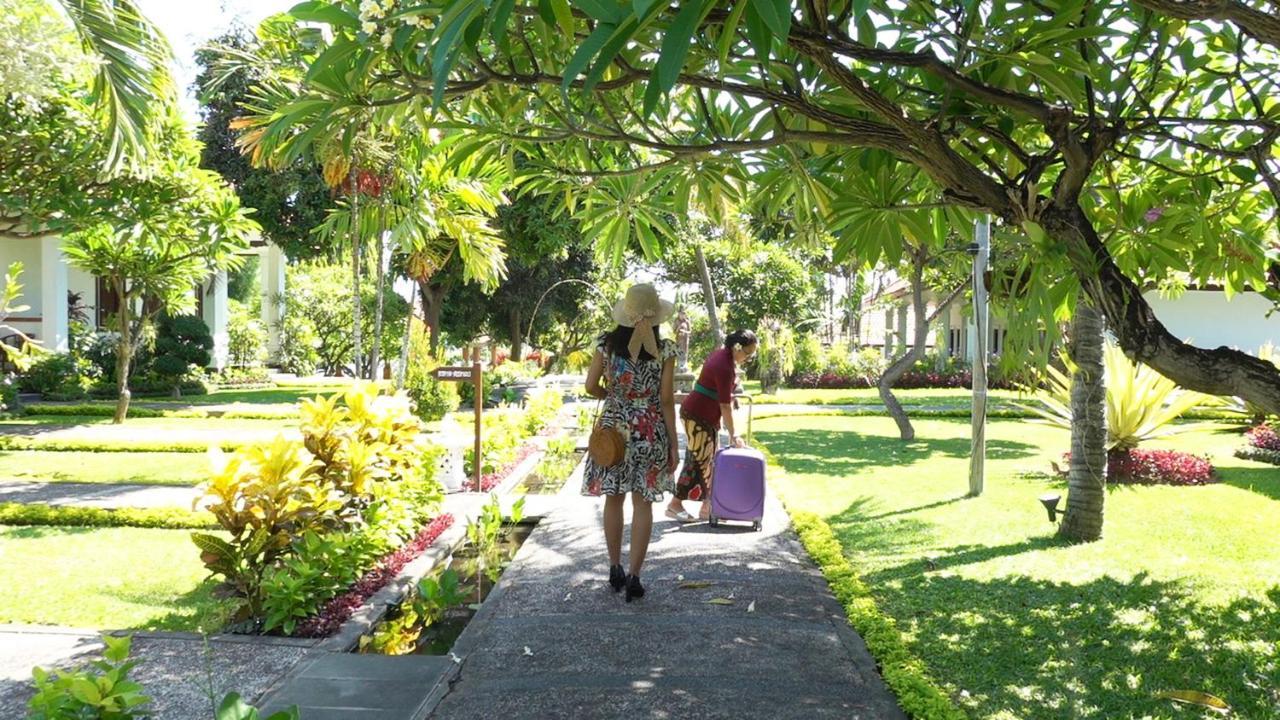 Bali Nibbana Resort Seririt  Exterior photo