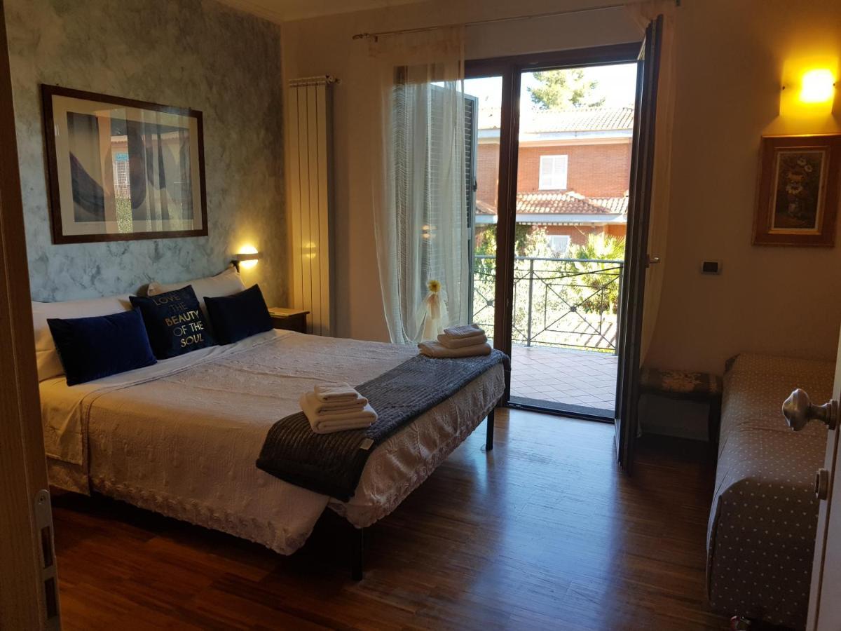 Aurelia Garden Gold B&B Rome Exterior photo