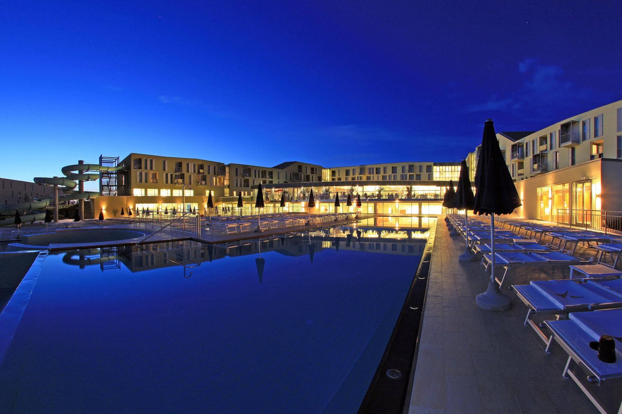 Falkensteiner Family Hotel Diadora Zadar Exterior photo