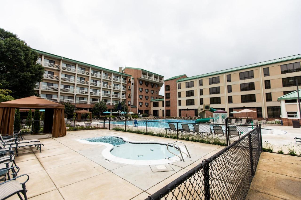 Turf Valley Resort Ellicott City Exterior photo