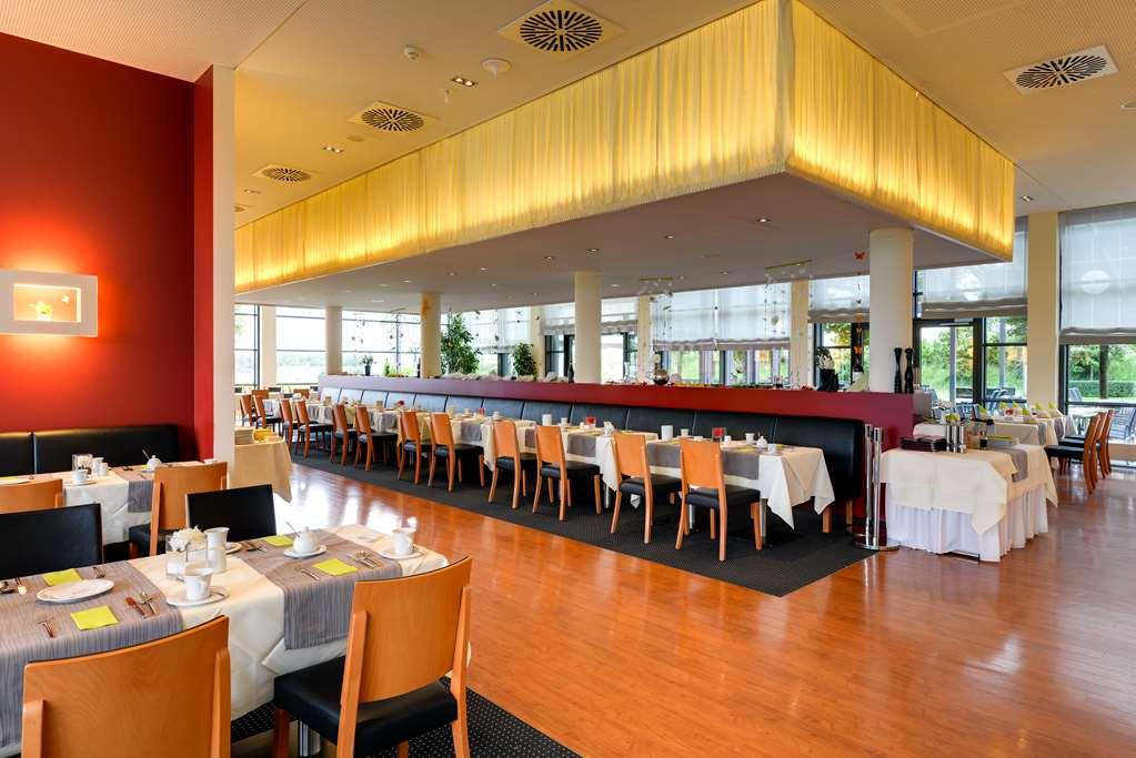 Novina Hotel Herzogenaurach Herzo-Base Restaurant photo