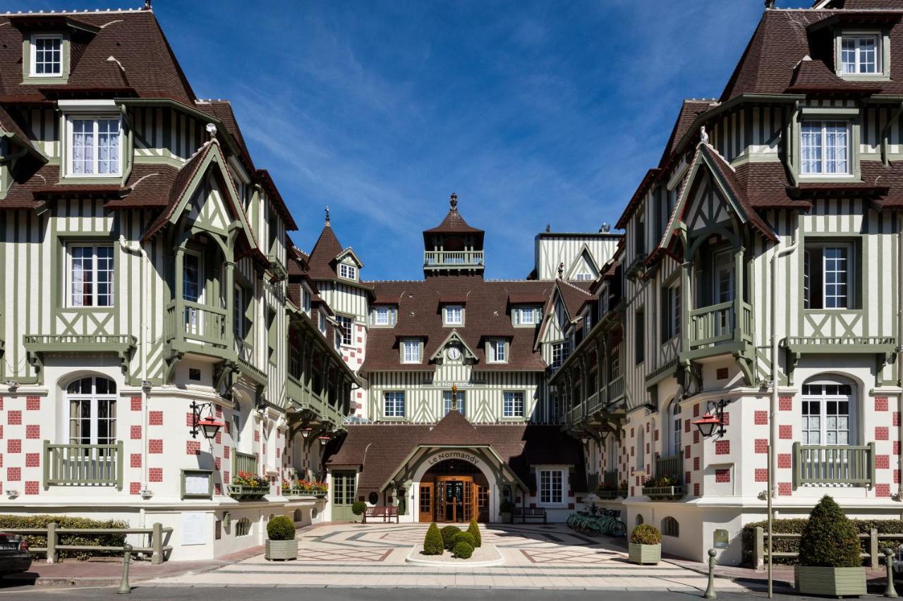 Hotel Barriere Le Normandy Deauville Exterior photo