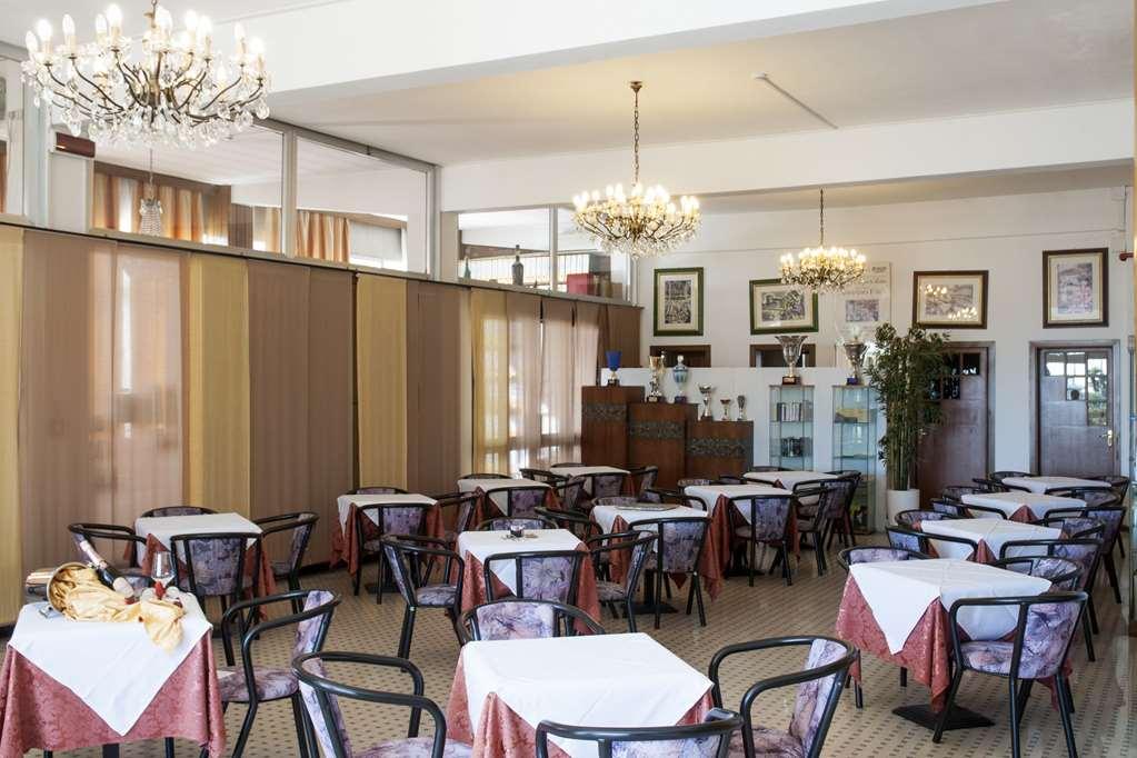 Hotel Lungomare Cervia Restaurant photo