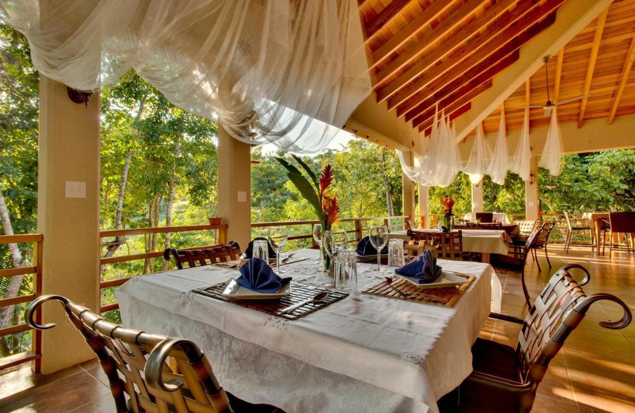 Mystic River Resort San Ignacio Exterior photo