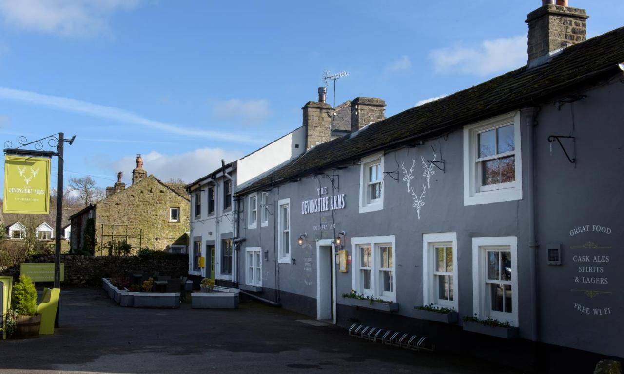 Devonshire Arms Inn Cracoe Exterior photo