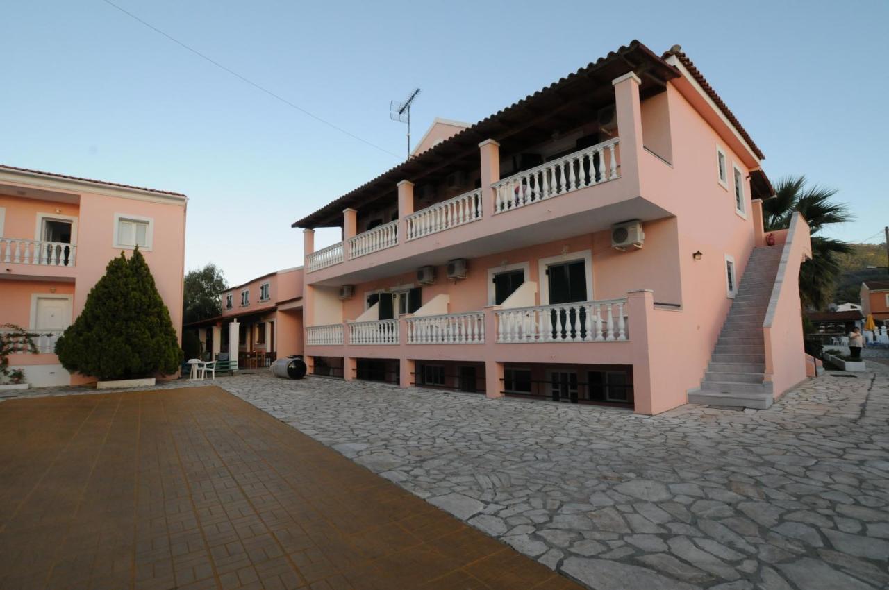 Eriva Apartments By Hotelius Acharavi  Exterior photo