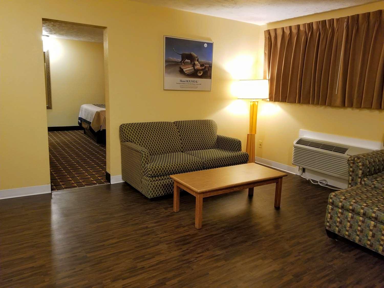 Surestay Hotel By Best Western Lincoln Room photo