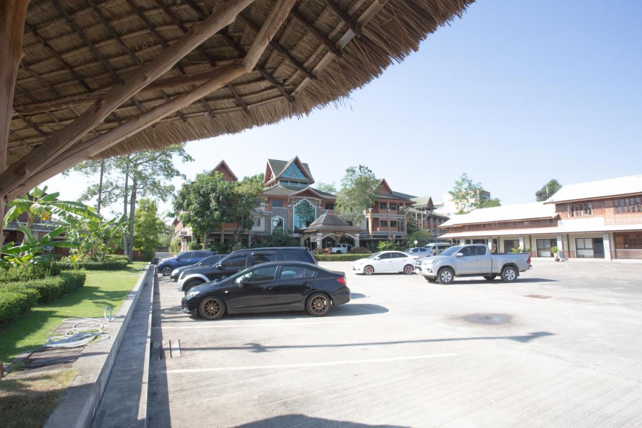 100 Islands Resort & Spa Surat Thani Exterior photo