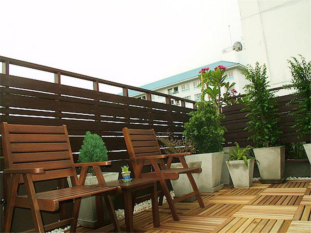 Area Residence Sathorn Bangkok Exterior photo