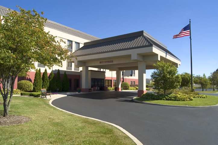 Hampton Inn Merrillville Exterior photo