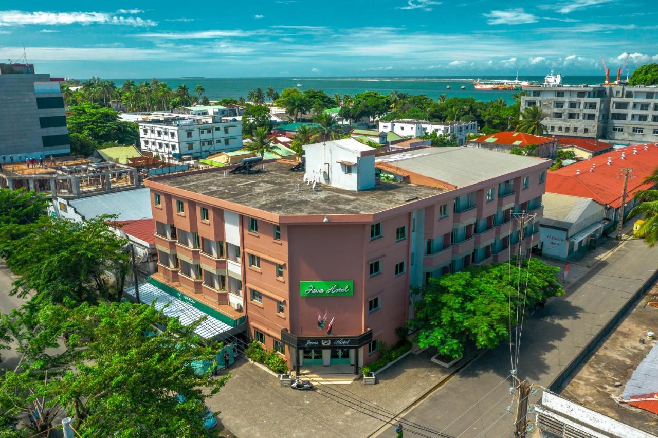 Java Hotel Toamasina Exterior photo