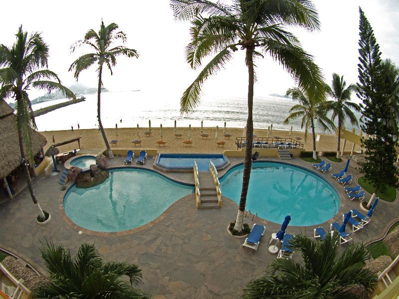 Hotel Marina Puerto Dorado Manzanillo Exterior photo