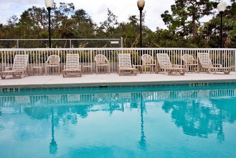 Holiday Inn Express - Spring Hill Florida, An Ihg Hotel Exterior photo