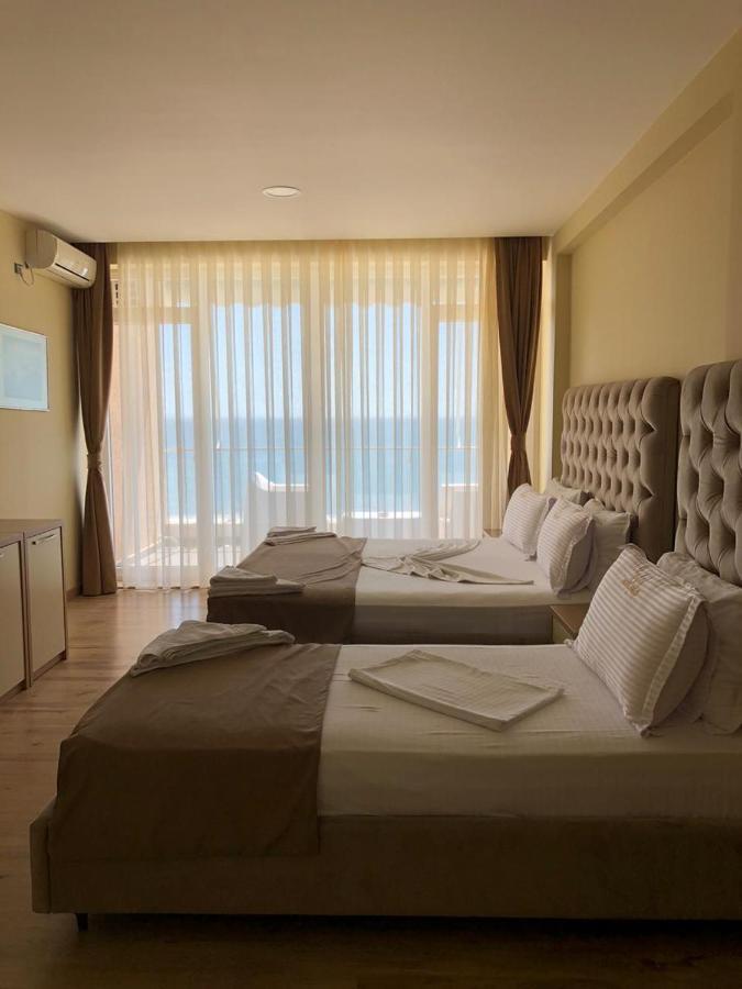 Hotel Frojd - Beach Front Resort Shengjin Exterior photo