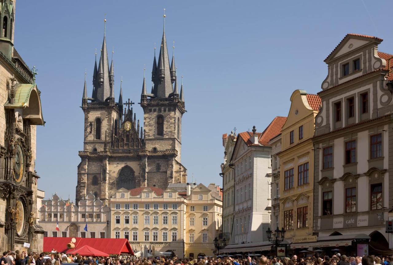 Occidental Praha Hotel Exterior photo