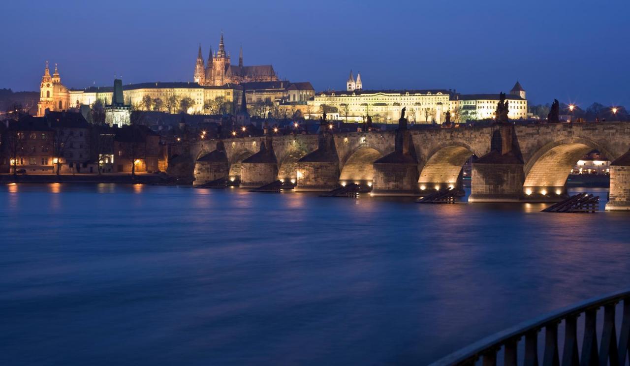 Occidental Praha Hotel Exterior photo