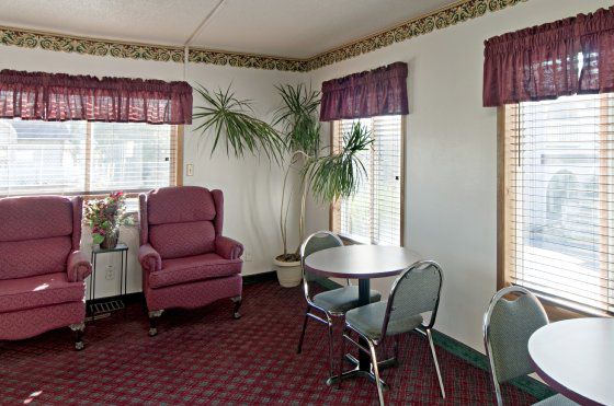 Econo Lodge Urbandale-Northwest Des Moines Interior photo