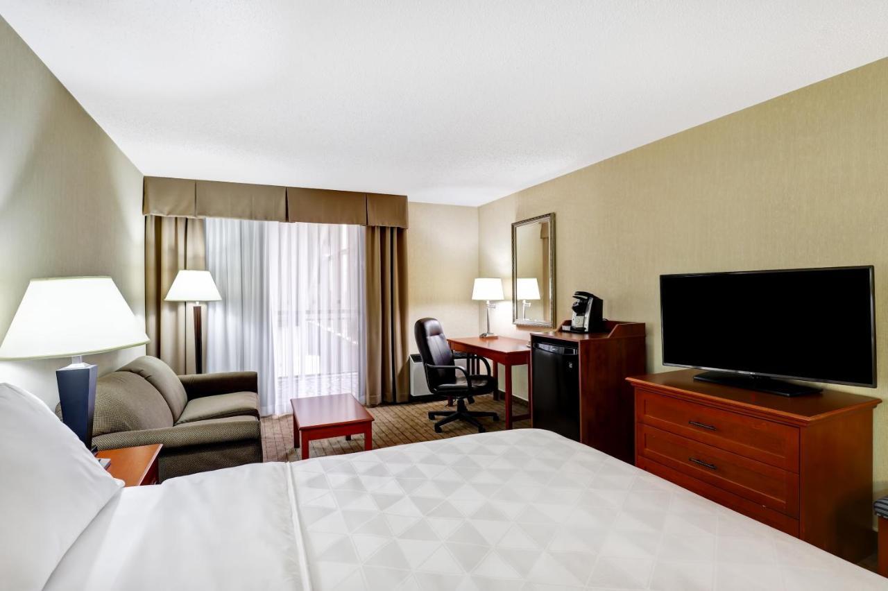 Holiday Inn Guelph Hotel & Conference Centre, An Ihg Hotel Room photo