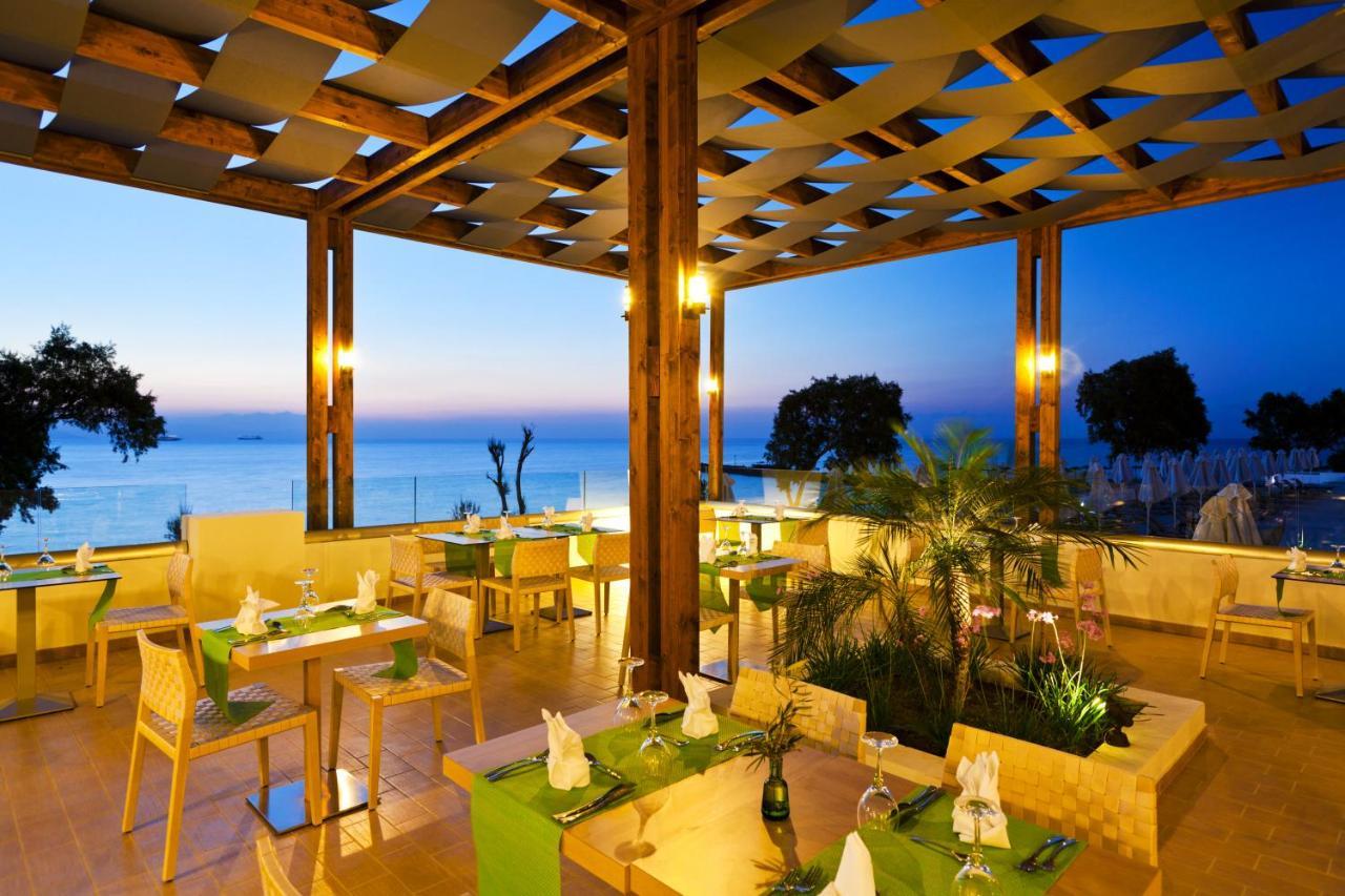 Oceanis Beach & Spa Resort Psalidi  Exterior photo