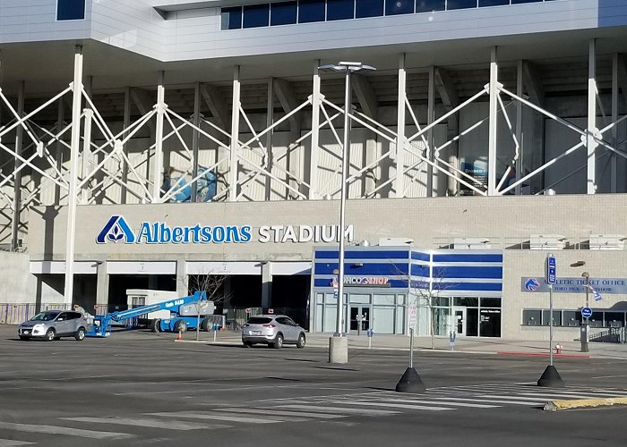 Albertsons Stadium photo