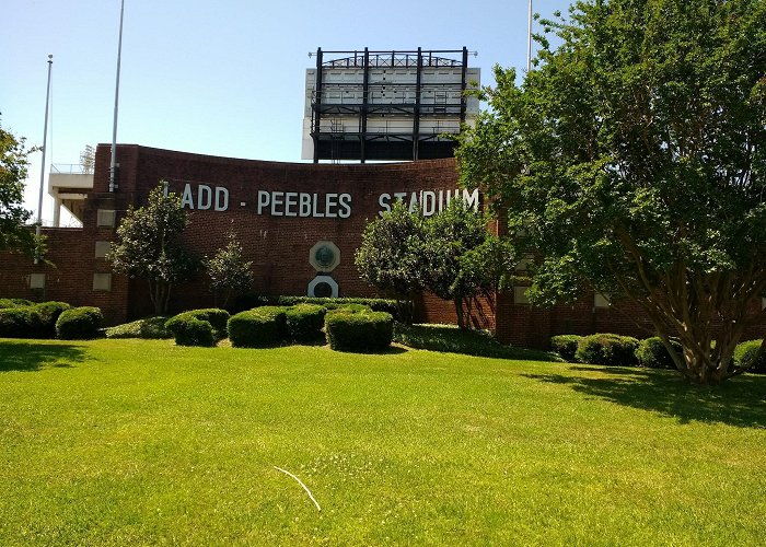 Ladd Peebles Stadium photo
