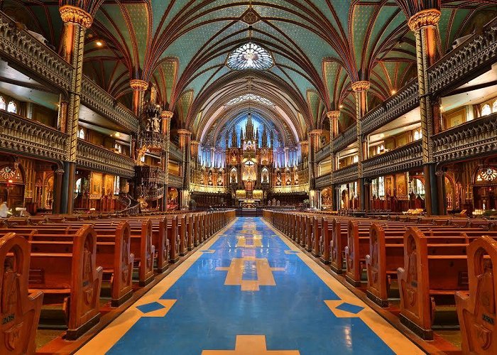 Notre-Dame Basilica Montreal photo