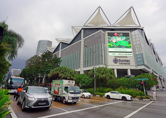 Suntec Singapore Convention & Exhibition Centre photo