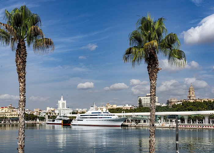 Port of Malaga photo