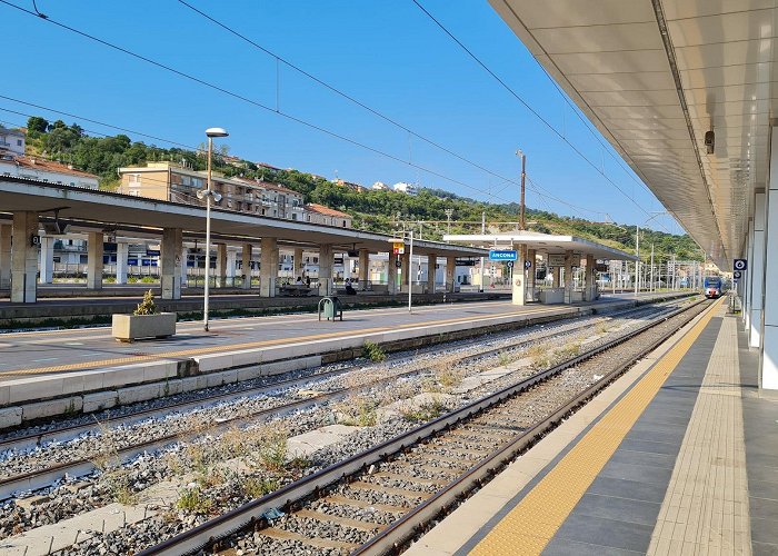 Stazione Ancona photo
