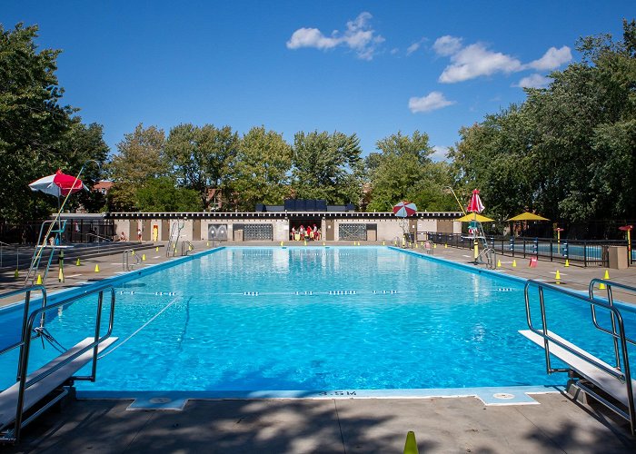 Laurier Park Parc Sir-Wilfrid-Laurier outdoor swimming and wading pools | Ville ... photo