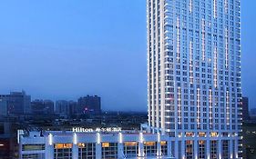 Hilton Zhengzhou Hotel Exterior photo